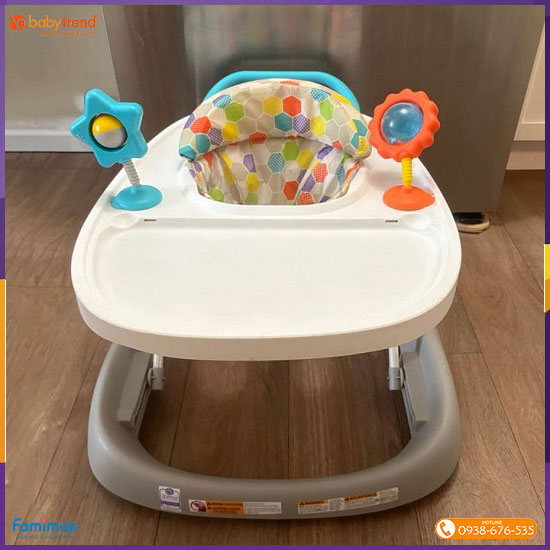 Xe tập đi gấp gọn Baby Trend Dine N' Play