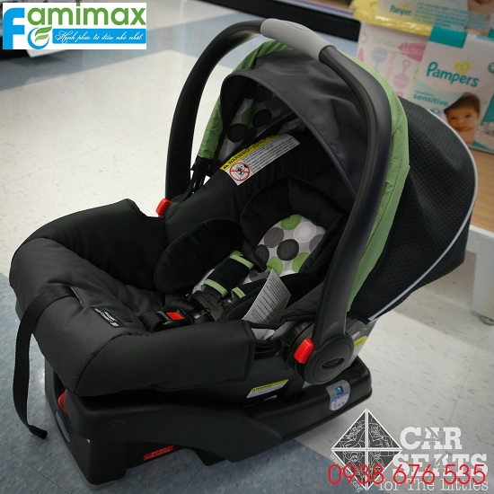 Ghế ngồi ô tô Graco SnugRide Click Connect 30 cho trẻ sơ sinh