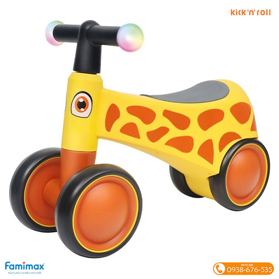 Xe chòi chân cho bé 1 tuổi Kick'n'roll TB01
